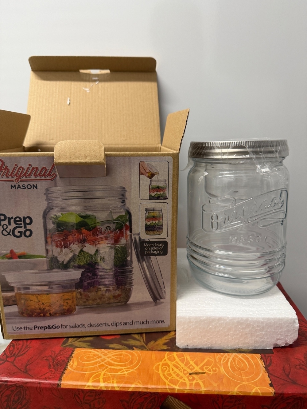 Original Mason Prep & Go Glass Jar with Lid for Salads and Desserts